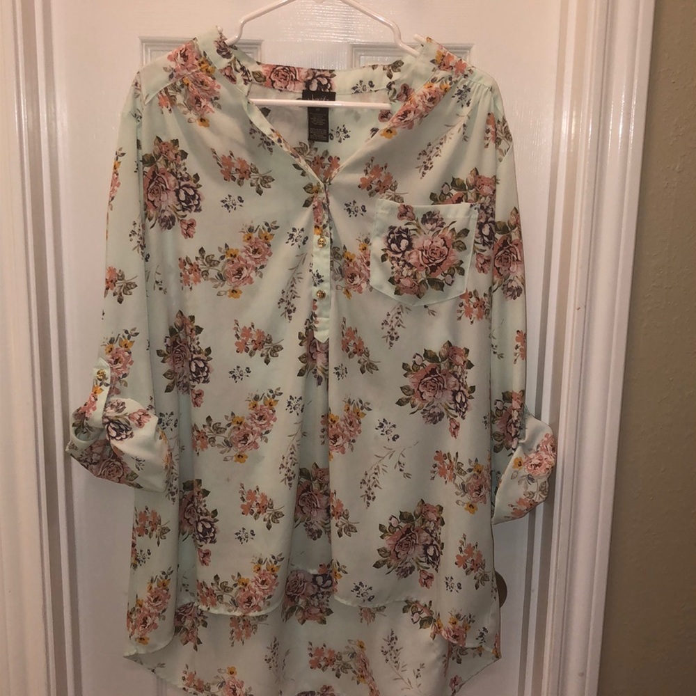 Floral top
